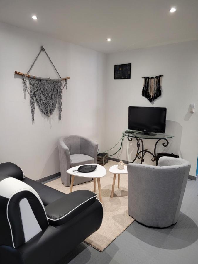 Rene Apartment